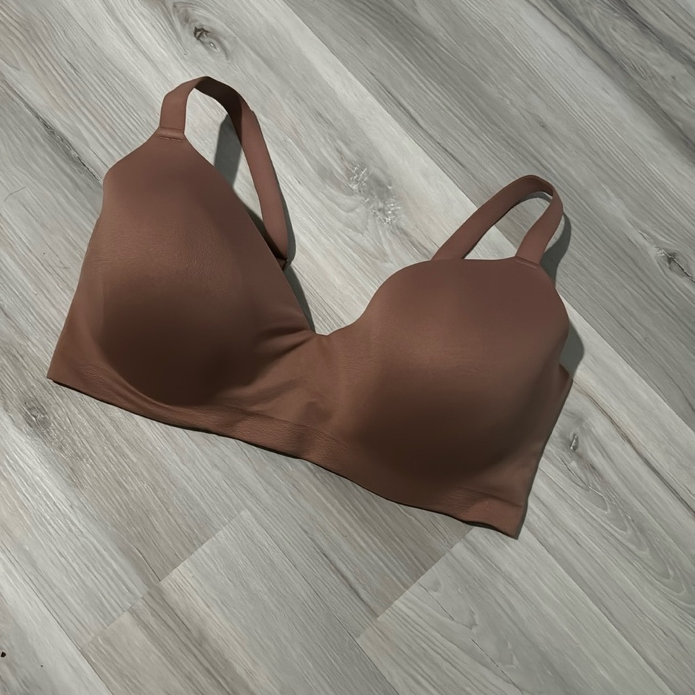 Wacoal Women's Flawless Comfort Contour Bra